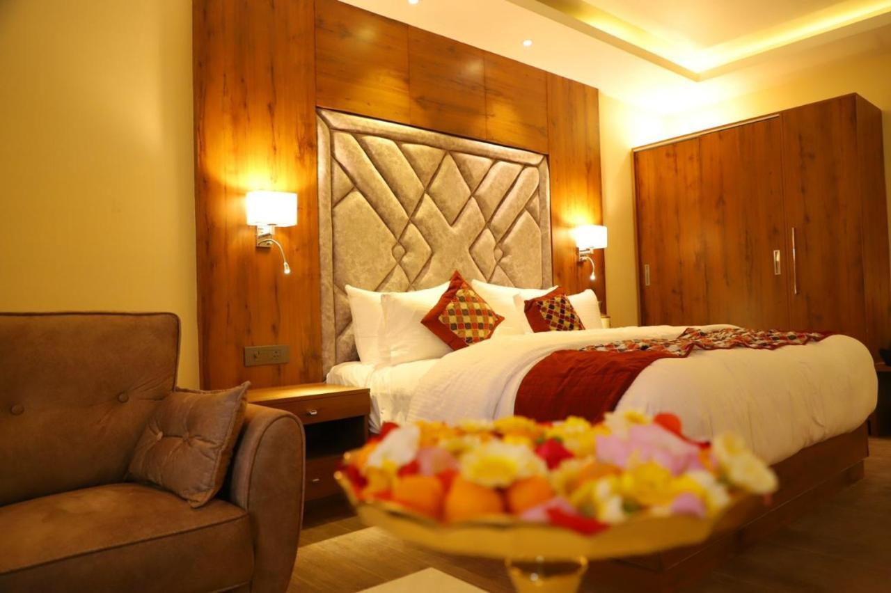 Haritma Resort Delhi  Buitenkant foto
